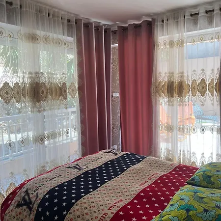 Апартаменты Le Chevreuse Centre-ville Канны